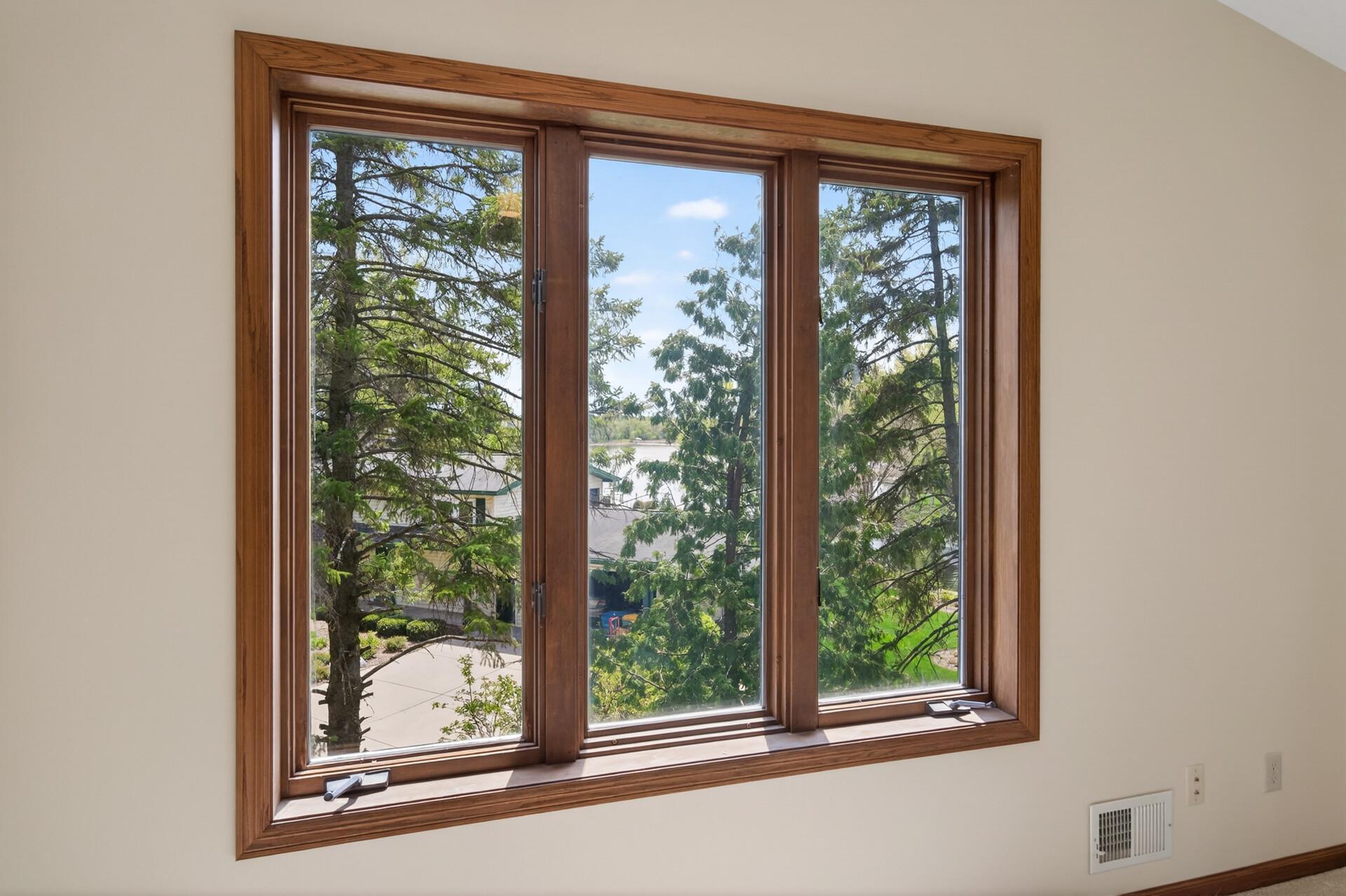 Lake views from the main bedroom is a great way to start the day.