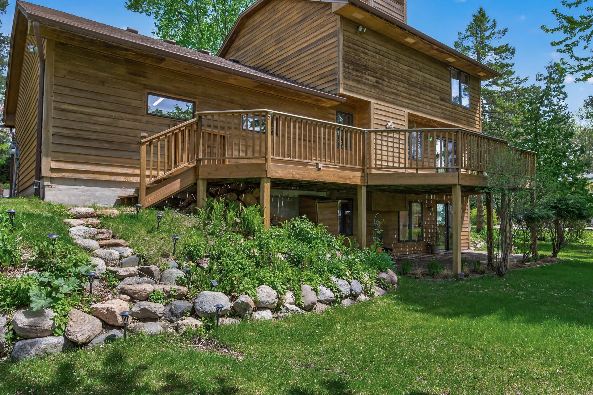Natural rock steps provide easy access to the water.