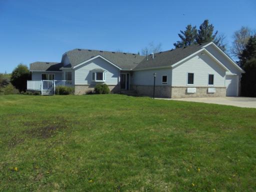 101 Northridge Drive, Kenyon, MN 55946
