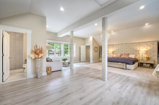 820 Niagara Lane N, Plymouth, MN 55447