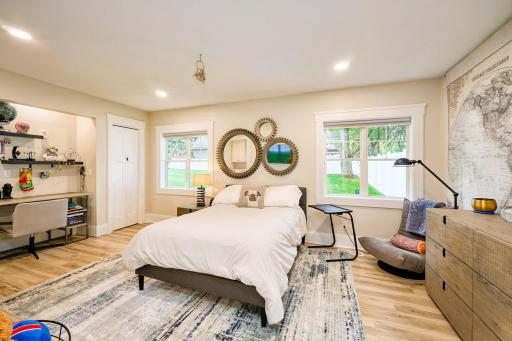 820 Niagara Lane N, Plymouth, MN 55447