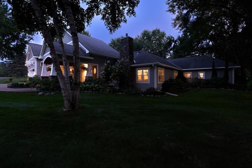 820 Niagara Lane N, Plymouth, MN 55447