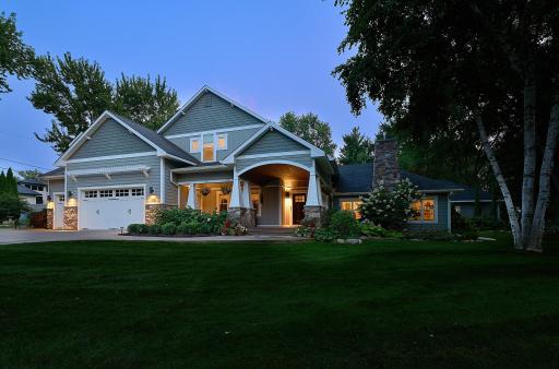 820 Niagara Lane N, Plymouth, MN 55447