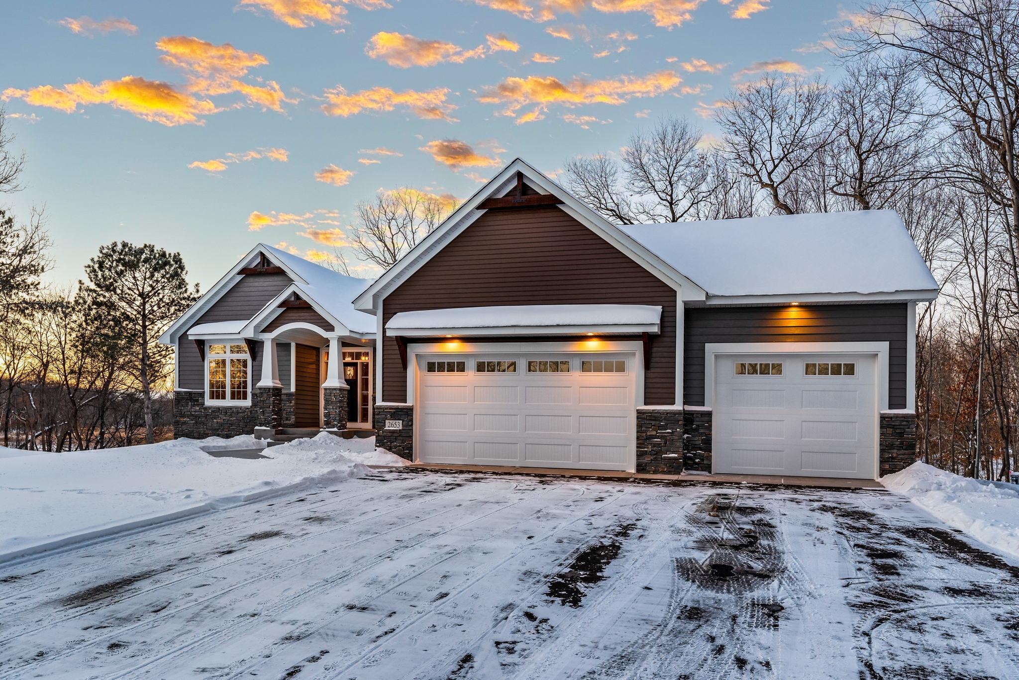 3-web-or-mls-2653 Constance Blvd NE Ham Lake-49.jpg