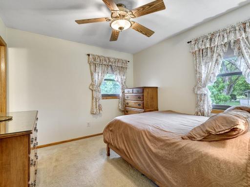 10133 Drew Avenue S, Minneapolis, MN 55431