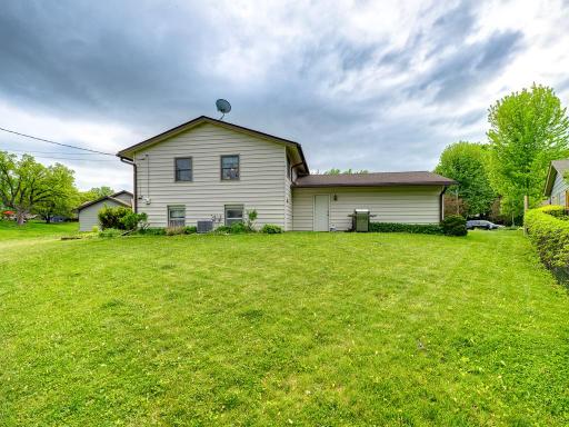 10133 Drew Avenue S, Minneapolis, MN 55431