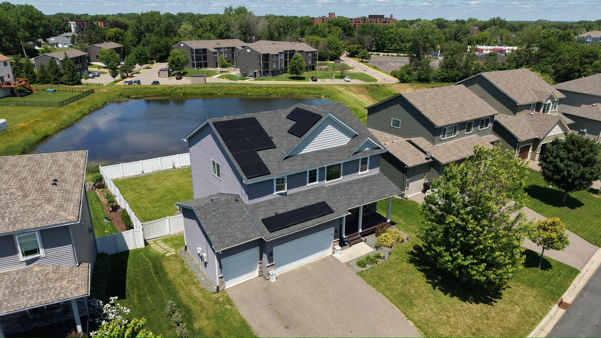 Aereal View - Front