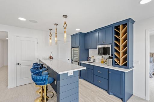 8036 55th Lane N, Minneapolis, MN 55428