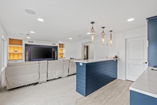 8036 55th Lane N, Minneapolis, MN 55428