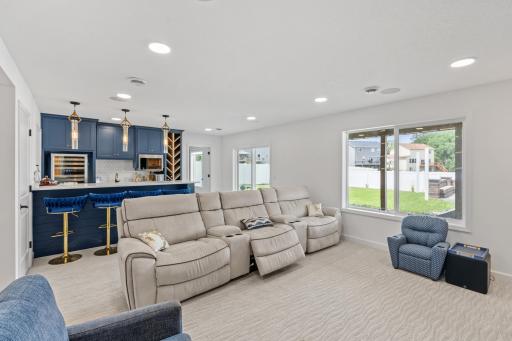 8036 55th Lane N, Minneapolis, MN 55428