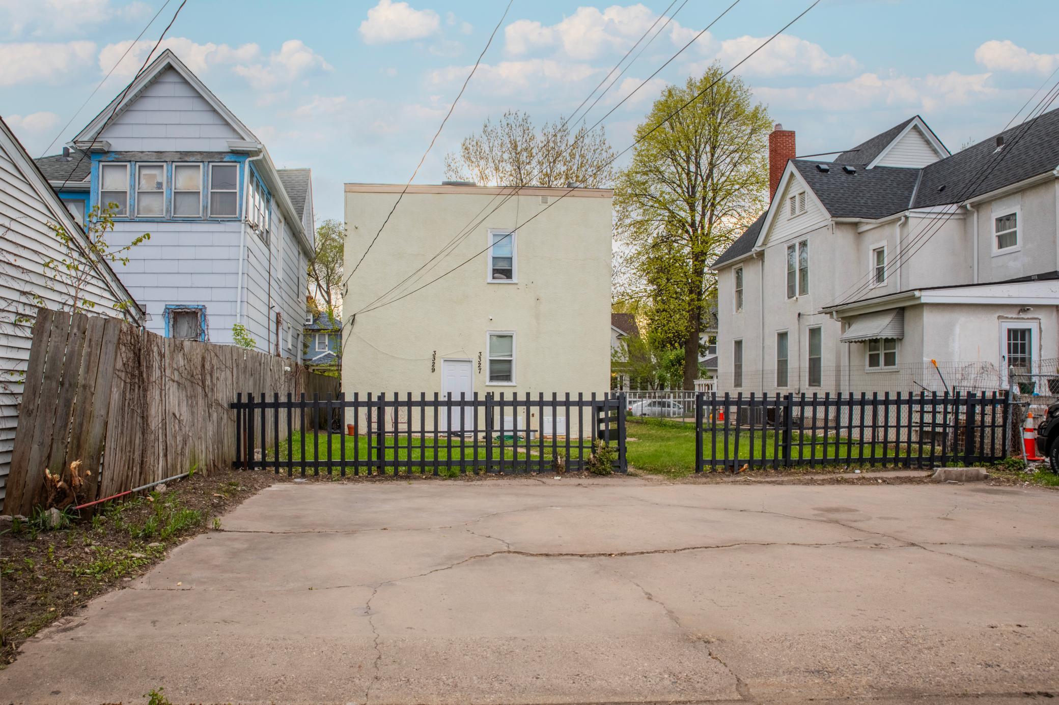 Backyard1 copy.jpg