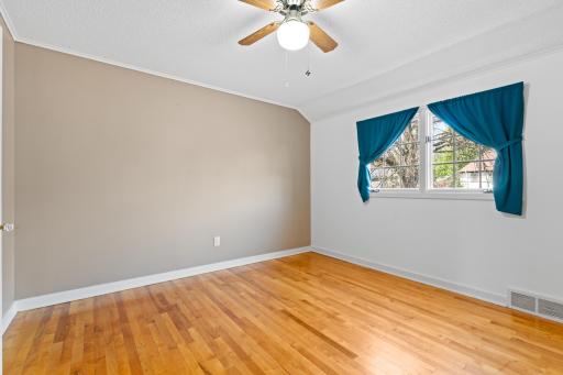 827 10 1/2 Street SW, Rochester, MN 55902