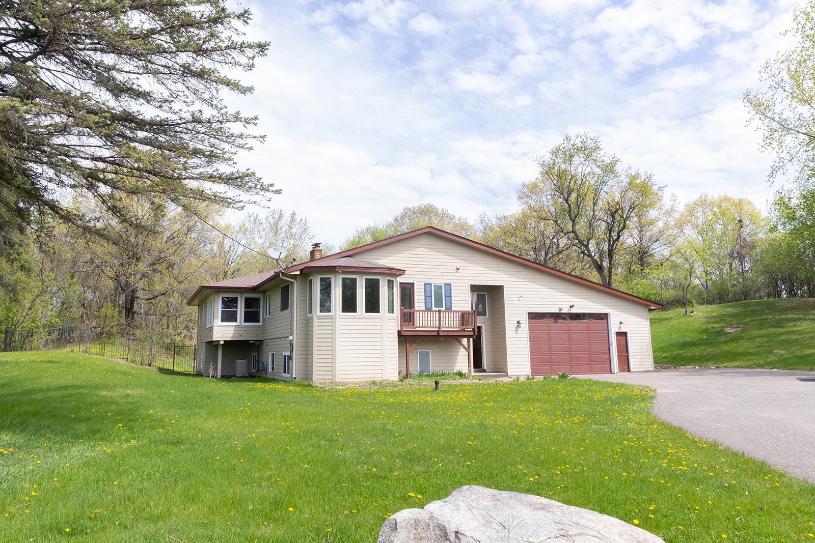 The Main home has 10' garage door