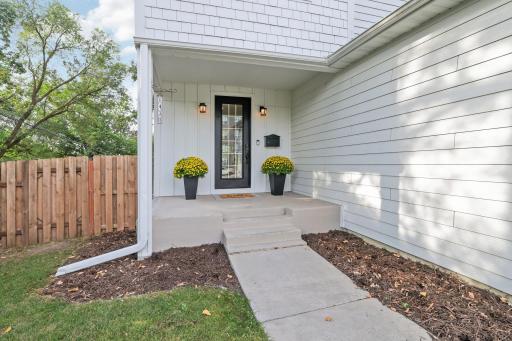 1430 Division Street, Hopkins, MN 55343