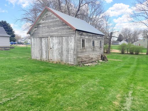 451 Paul Avenue, Lake Wilson, MN 56151