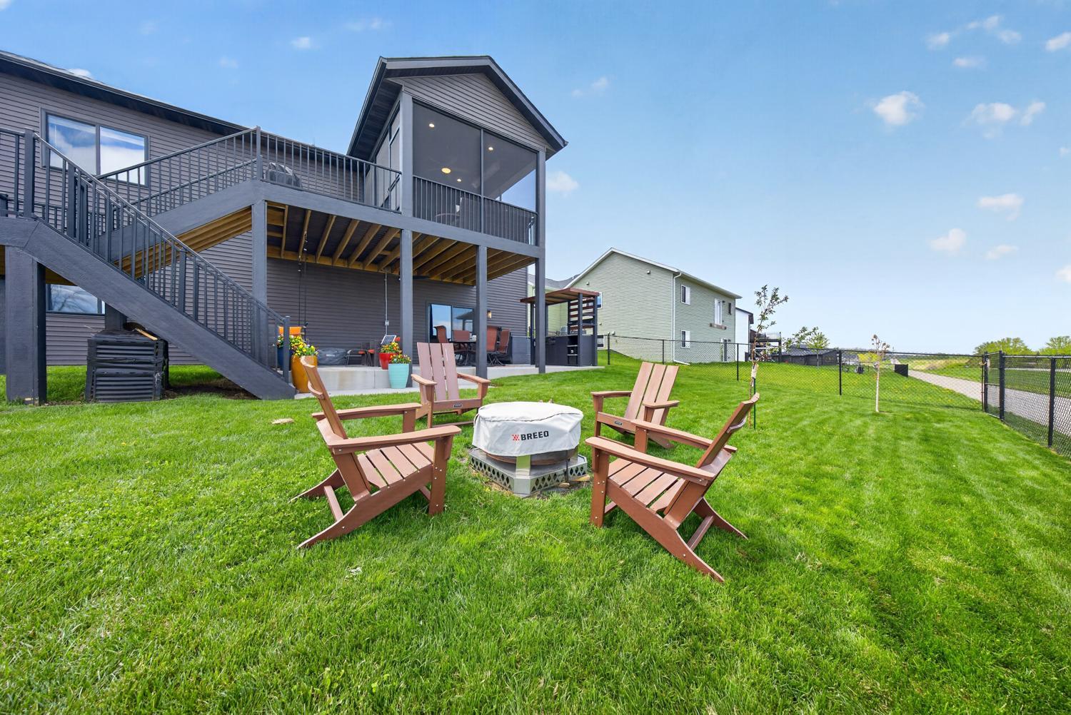 4 bed 3 bath rambler home for sale 1737 Brandt Dr NE Byron MN 55920