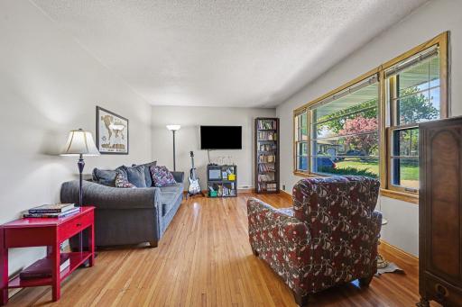 7306 Clay Avenue, Inver Grove Heights, MN 55076