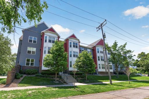 720 3rd Avenue NE, 312, Minneapolis, MN 55413