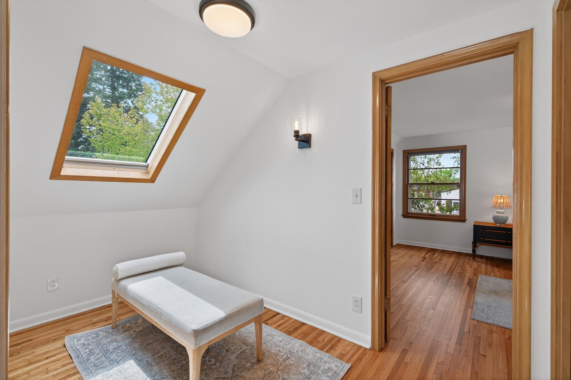 The skylight is gorgeous and makes this a bright and light space.