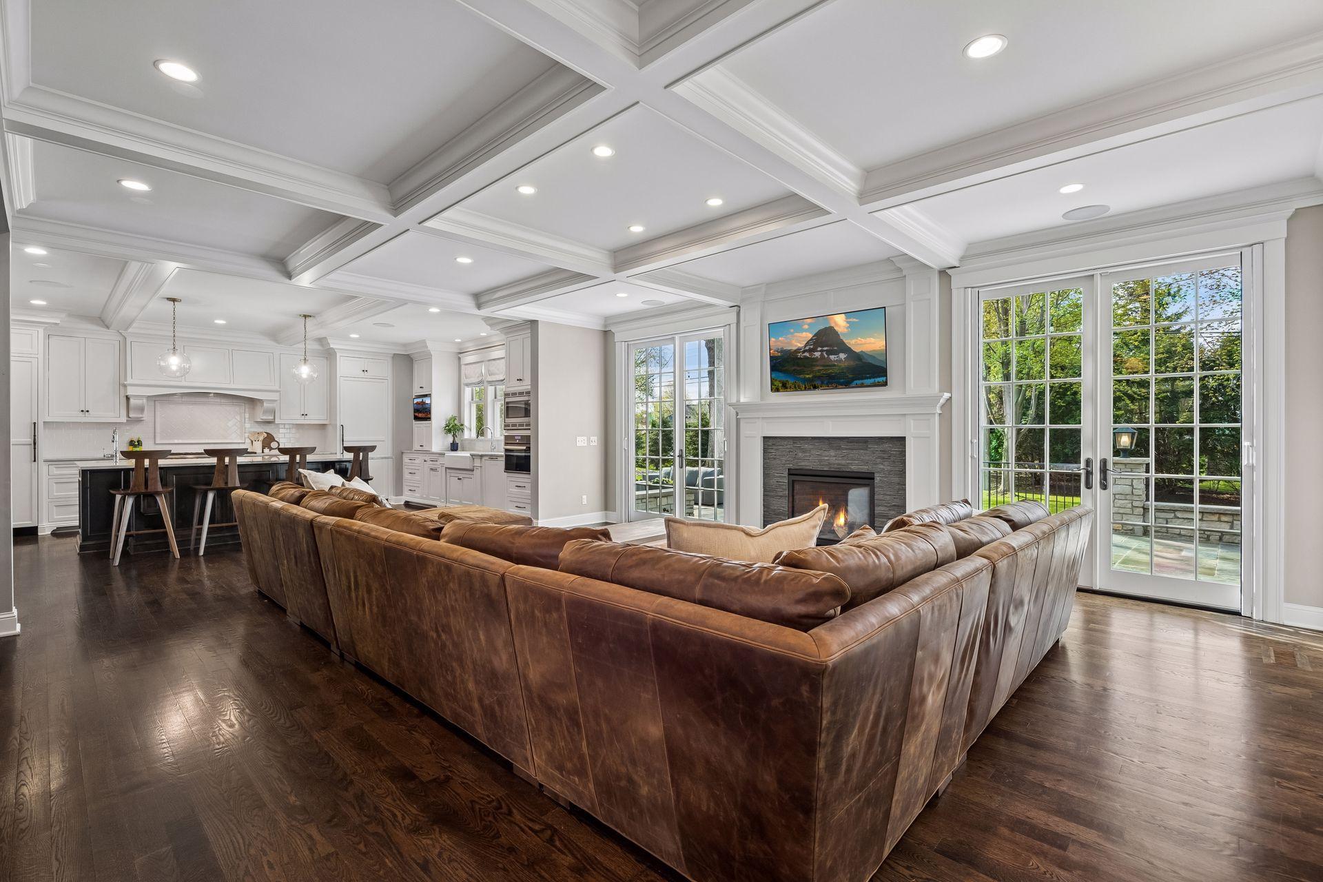 Open Concept Main Level