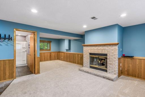 710 Clearbrook Lane, Vadnais Heights, MN 55127