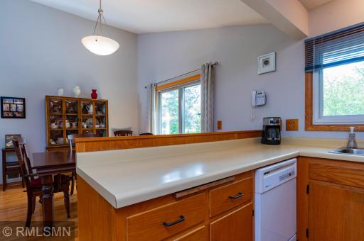 1874 Skillman Avenue W, Roseville, MN 55113