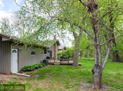 1874 Skillman Avenue W, Roseville, MN 55113