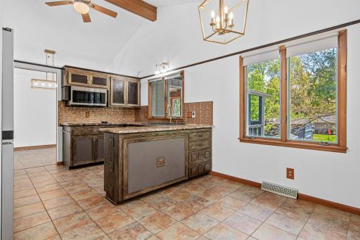 344 Thompson Avenue W, West Saint Paul, MN 55118