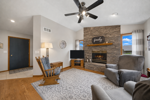 4820 Echo Court, Faribault, MN 55021