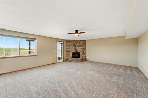 4414 Meadow Lakes Drive NW, Rochester, MN 55901