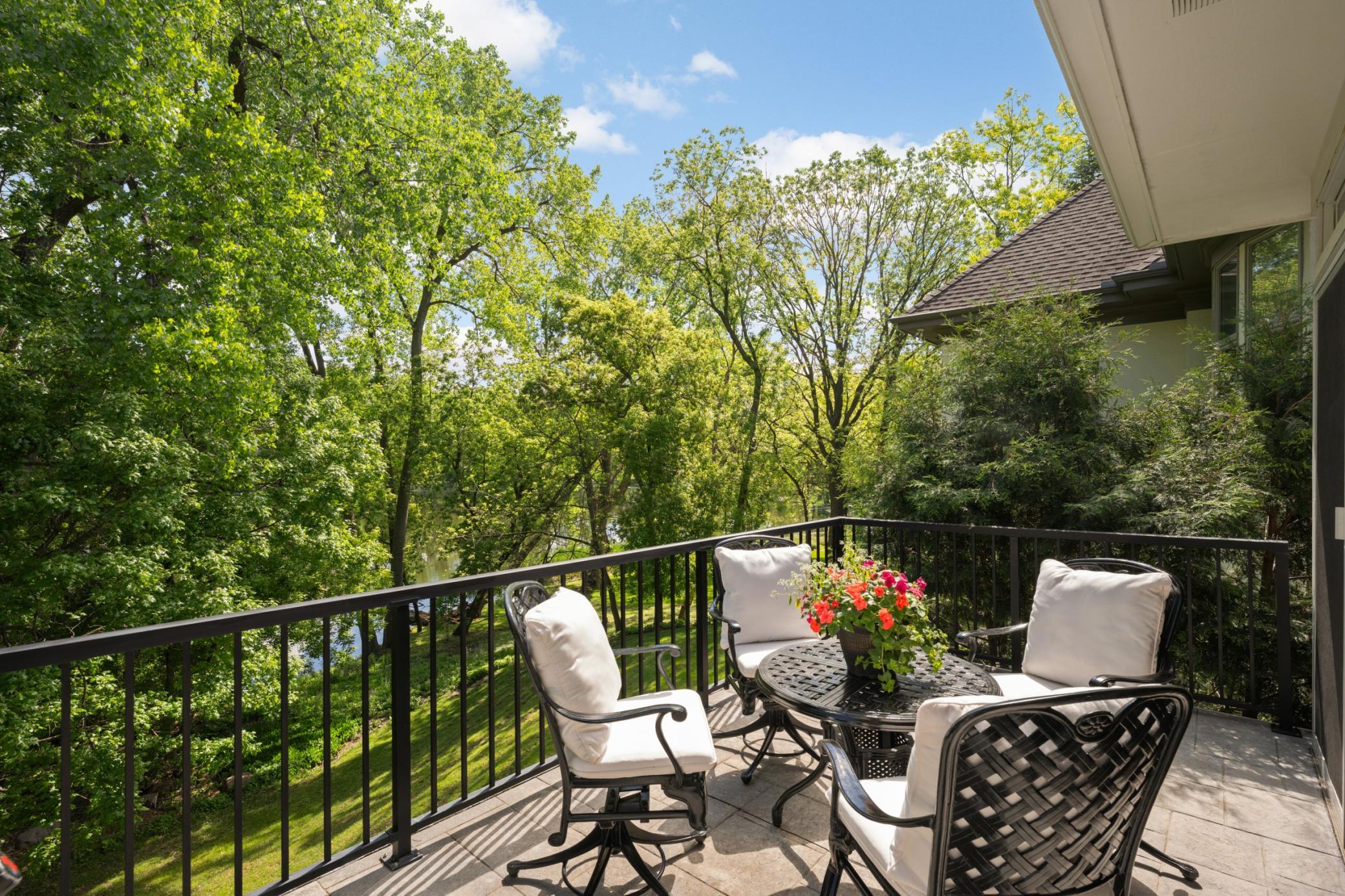 Private waterfront views of Hawkes lake from your deck
