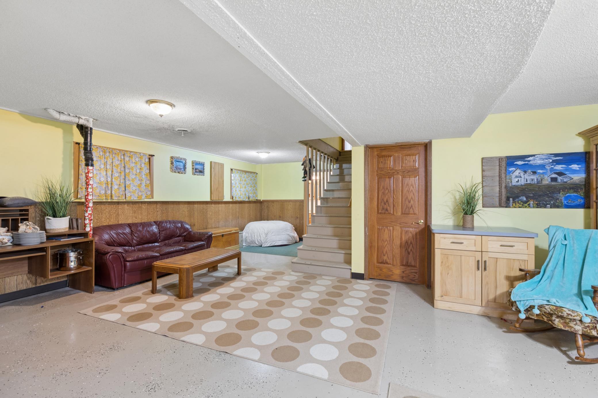 Family Room.jpg