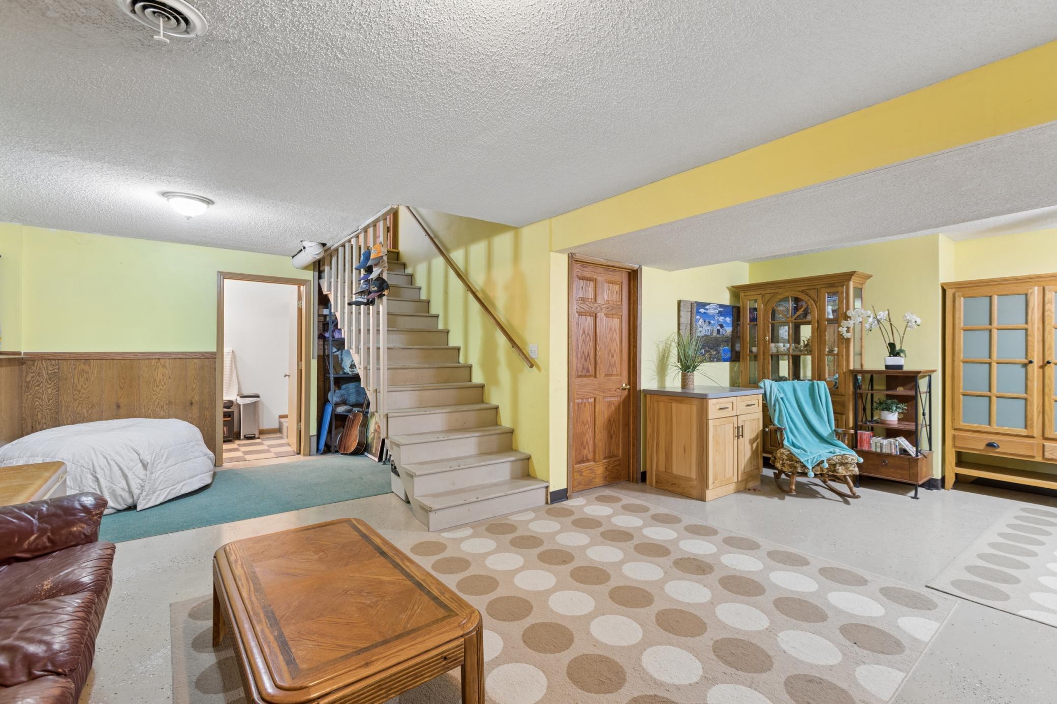 Family Room.jpg