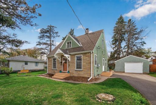 721 Parkway Drive, Saint Paul, MN 55106