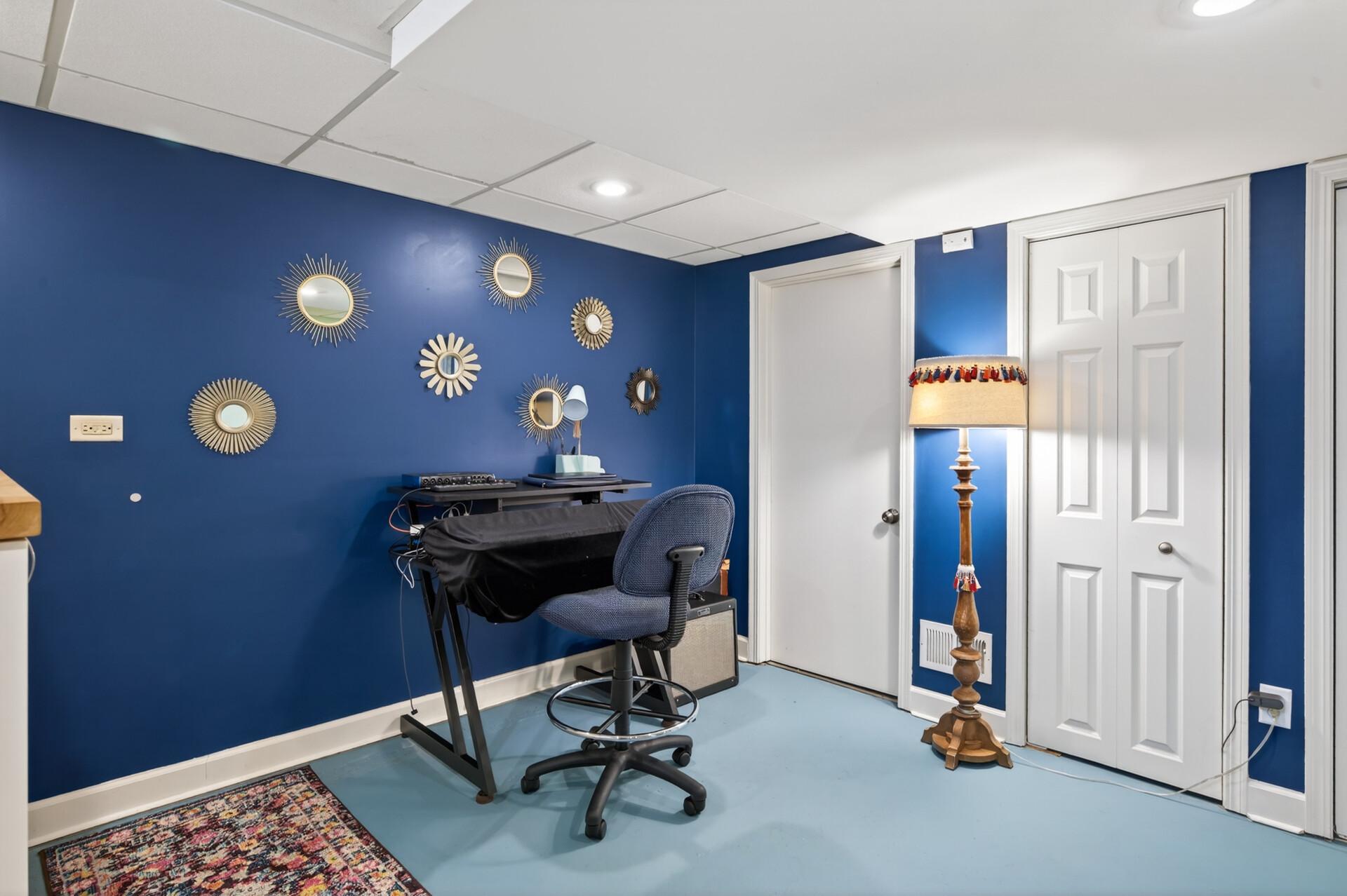 Hobby Room