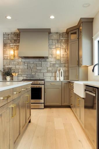 2762 Mayo Prairie Lane SW, Rochester, MN 55902