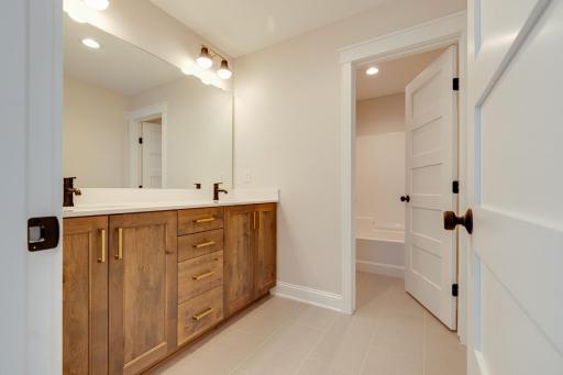 2762 Mayo Prairie Lane SW, Rochester, MN 55902