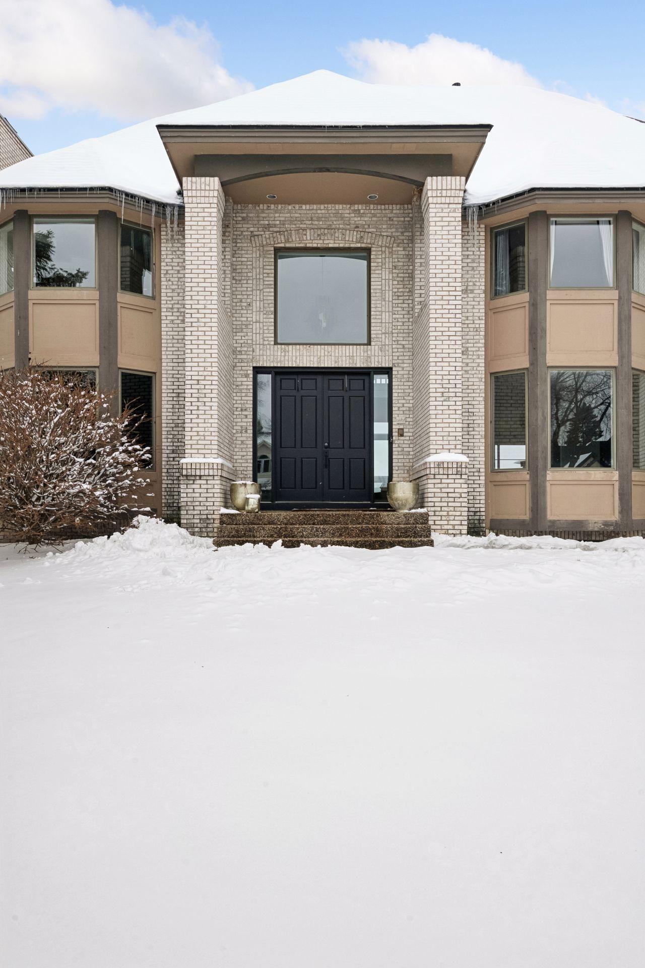 7041 Kenmare - Welcome Home!