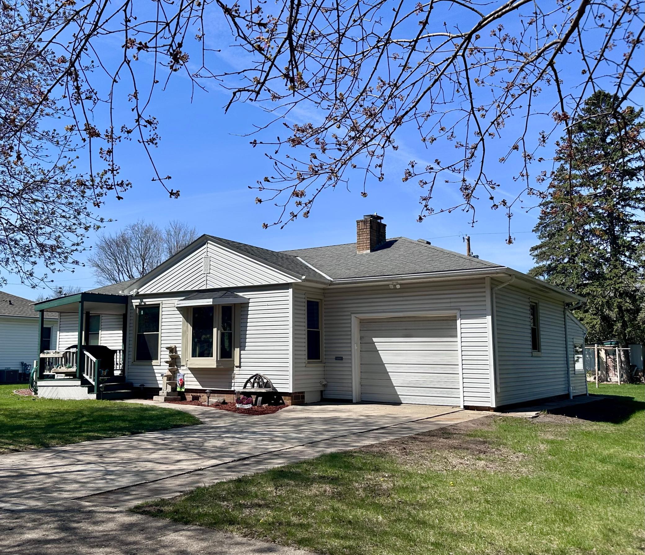 Next stop - 2934 Oak Avenue, Slayton!