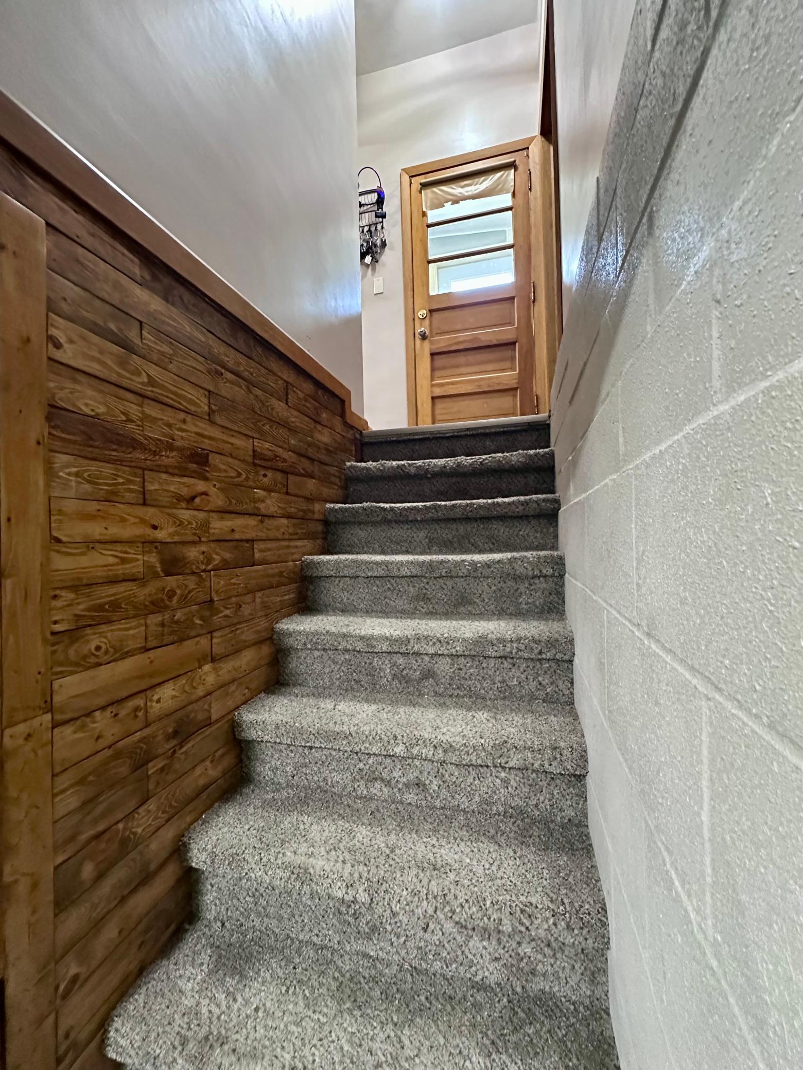 Heading downstairs to the lower level...