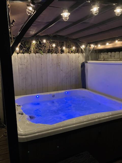 Private hot tub