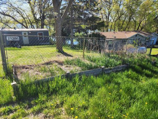 21200 654th Avenue, Litchfield, MN 55355