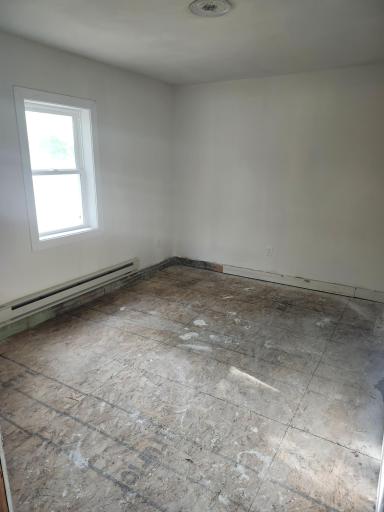 Main floor studio apt