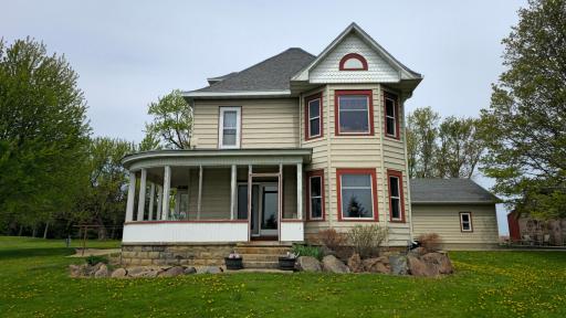 6321 County 11 Boulevard, Kenyon, MN 55946