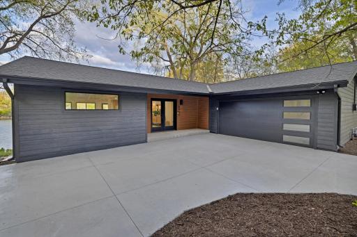 6905 Dakota Trail, Minneapolis, MN 55439