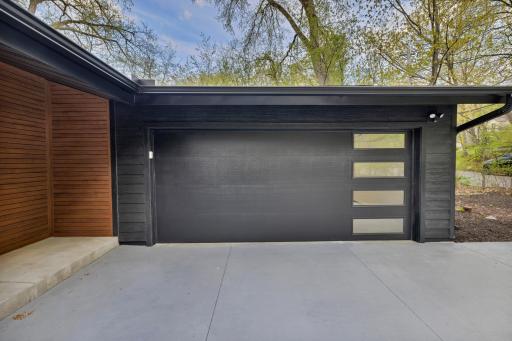 6905 Dakota Trail, Minneapolis, MN 55439