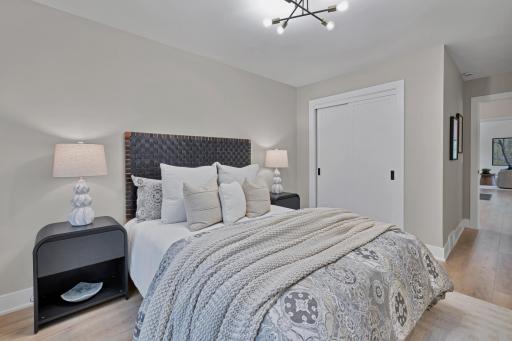 6905 Dakota Trail, Minneapolis, MN 55439