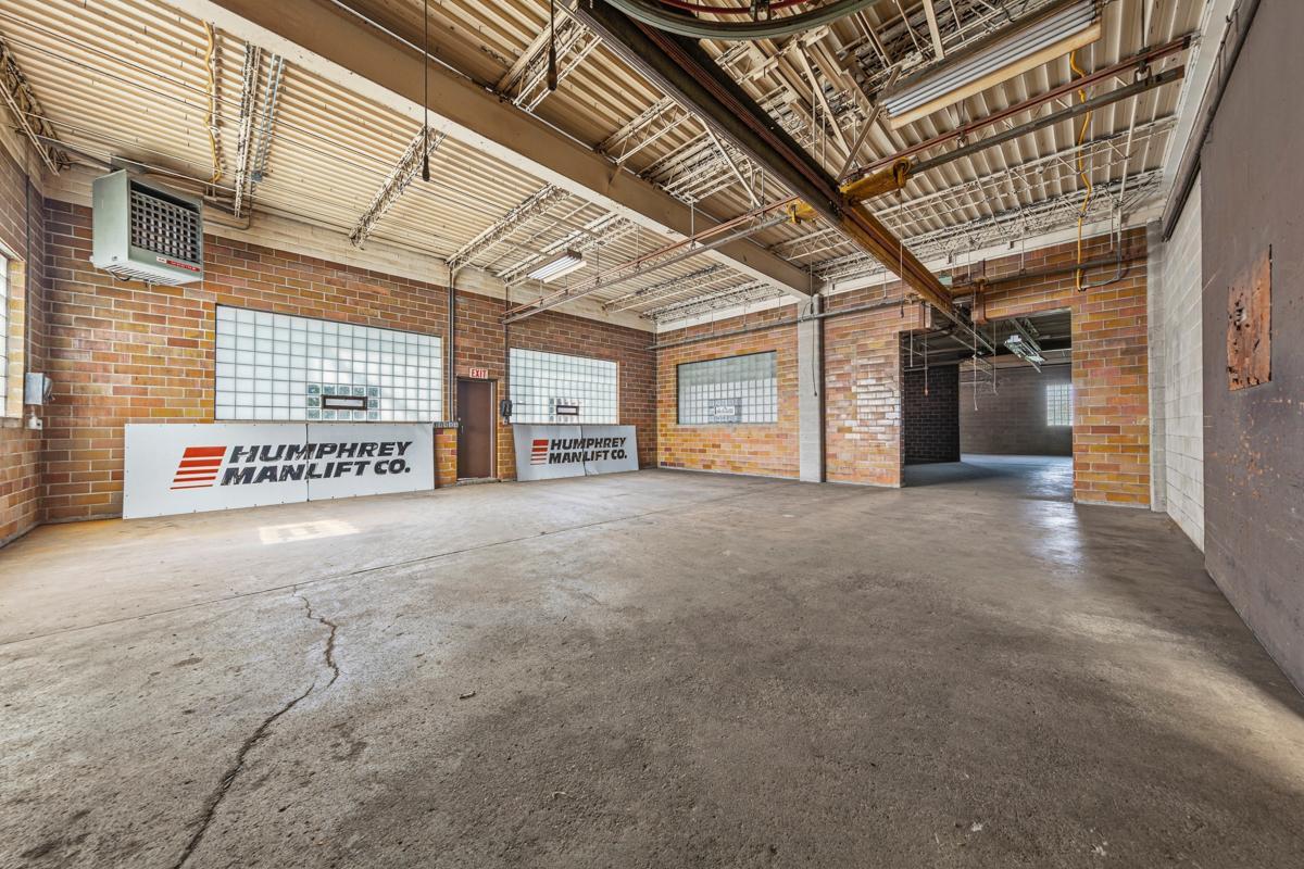 32 Warehouse.jpg