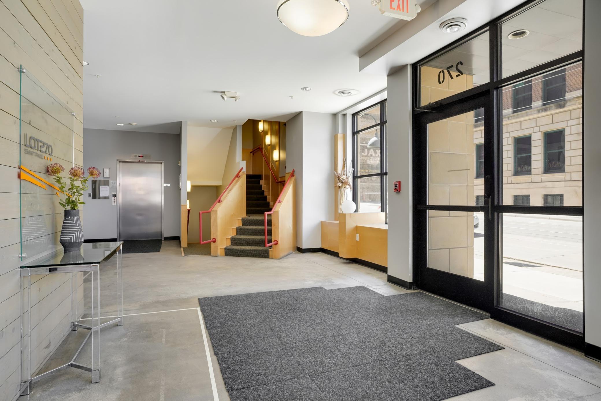 Secured entry building