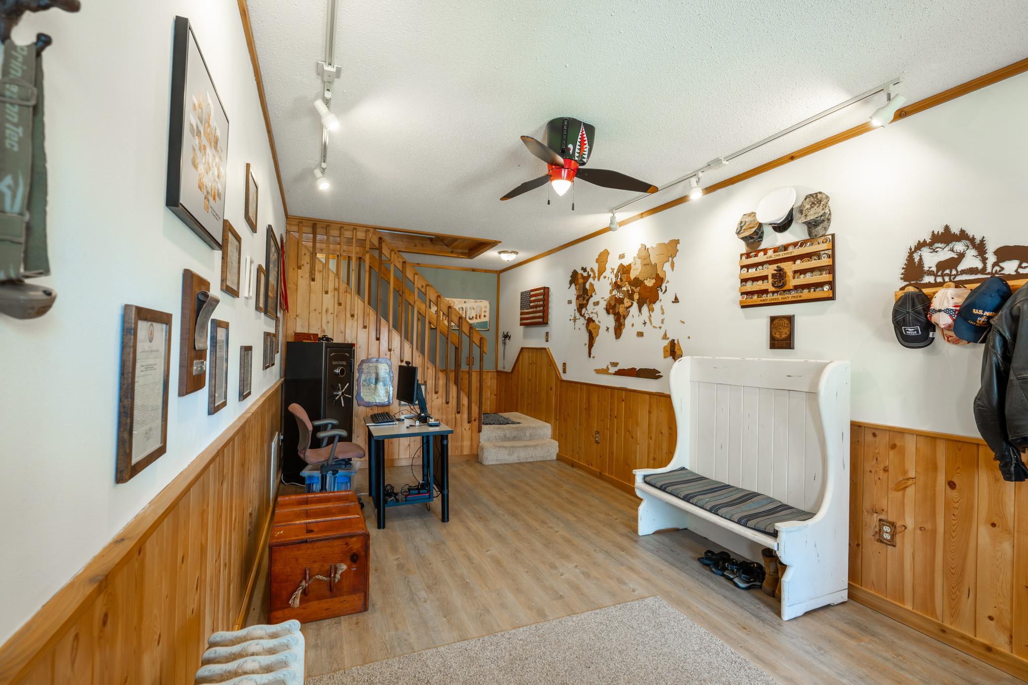 Downstairs foyer entrance.jpg